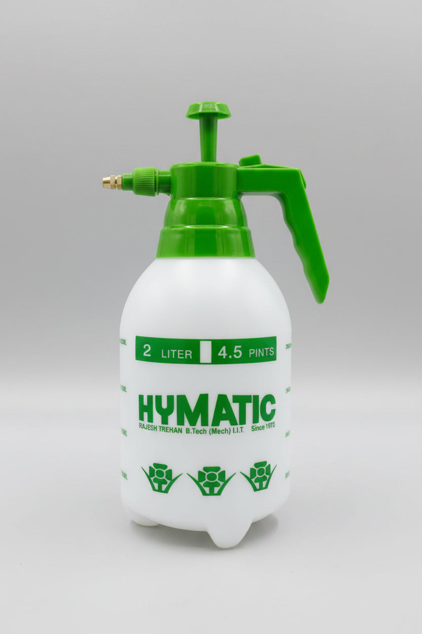 HYMATIC 2 LITRE HAND SPRAYER GARDEN PHOTO
